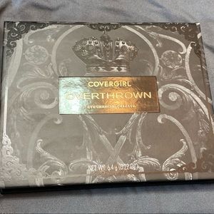 Covergirl professional pallete “Overthrown”